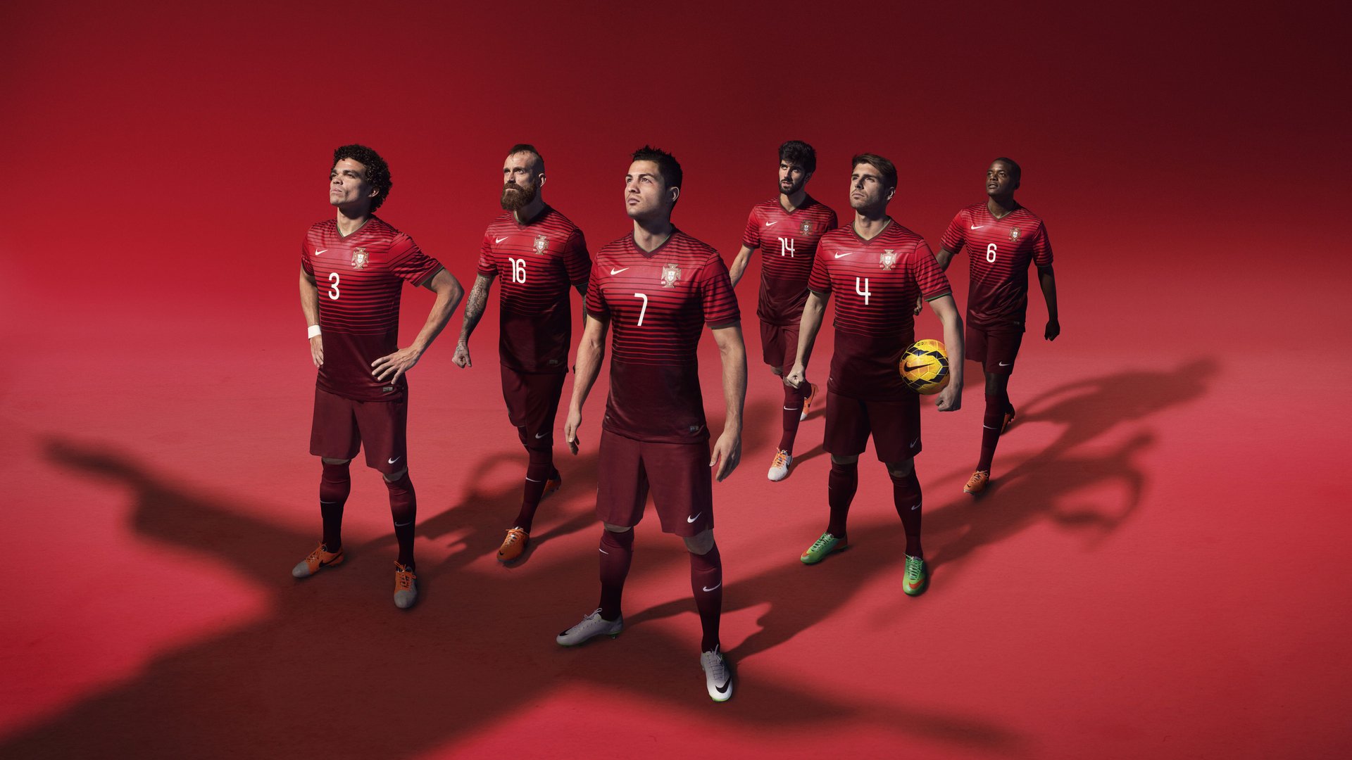 “足球+文旅”融合创新项目在多个城市启动，打造新型文化产业发展链